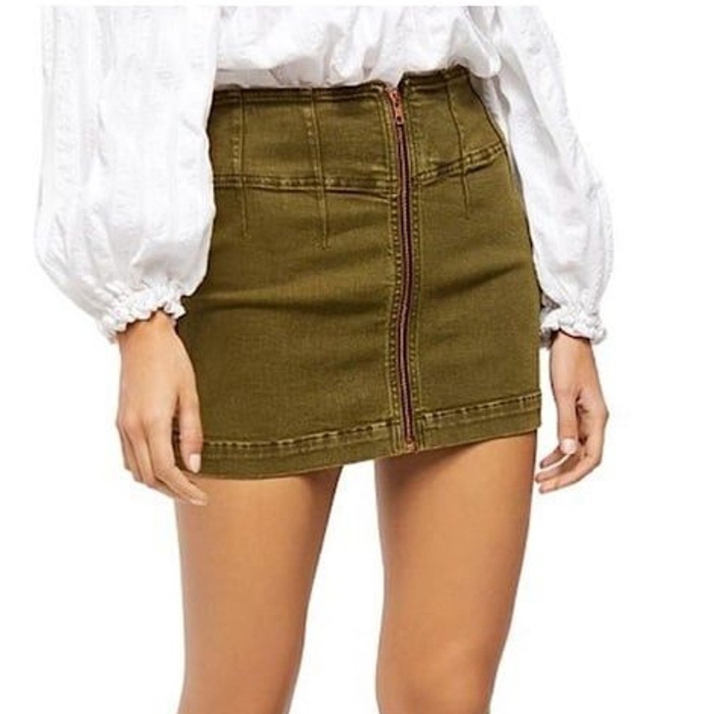 Free People Virgo Zip-Front Denim Mini Skirt Size 27 Boho We The Free